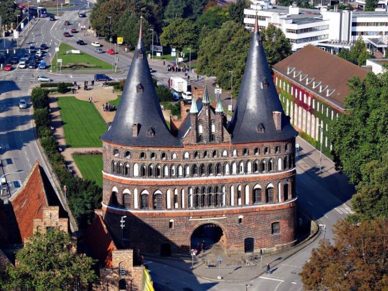Lübeck - Private Historic walking tour - A Deep Dive into Lübeck’s Historic Walk