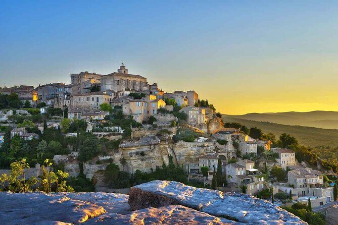 Luberon Villages Full Day Private Tour From Marseille - Key Points