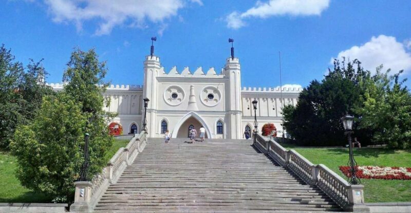 Lublin Old Town Highlights Private Walking Tour - Key Points