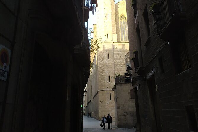 Lucas Hidden Old Barcelona: the Gothic and El Born Tour - The Practical Side: Price, Duration, and Accessibility