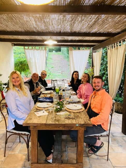 Lucca - Natural wine tasting at Tenuta Mareli - The Tasting Experience: Wines and Local Flavors