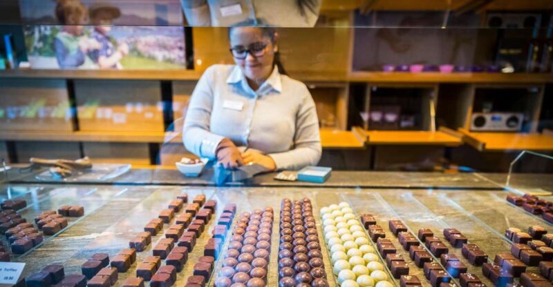 Lucerne: Chocolate Tasting with Lake Trip and City Tour - A Closer Look at the Tour Experience