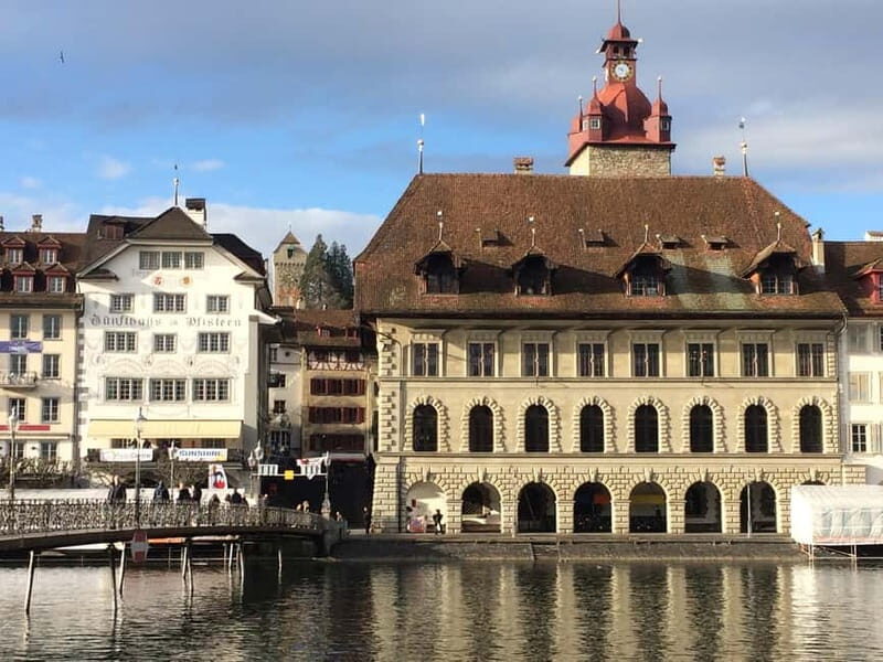 Lucerne: One-Hour Classic City Walk with Hotel Pickup - FAQ