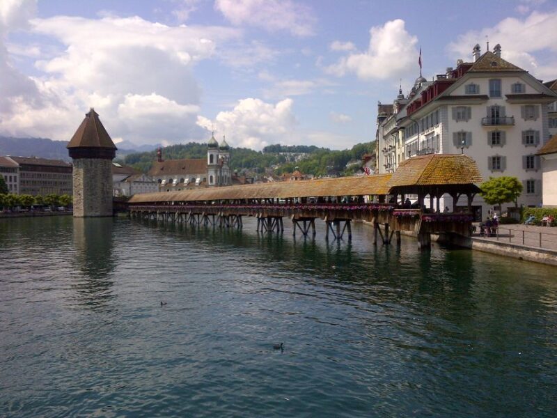 Lucerne small group walking tour and Lake Cruise from Basel - The Sum Up