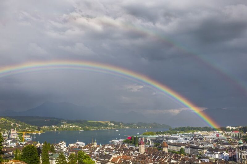 Lucerne: Walking and Boat Tour with Cheese & Wine Tasting - Who Should Consider This Tour?