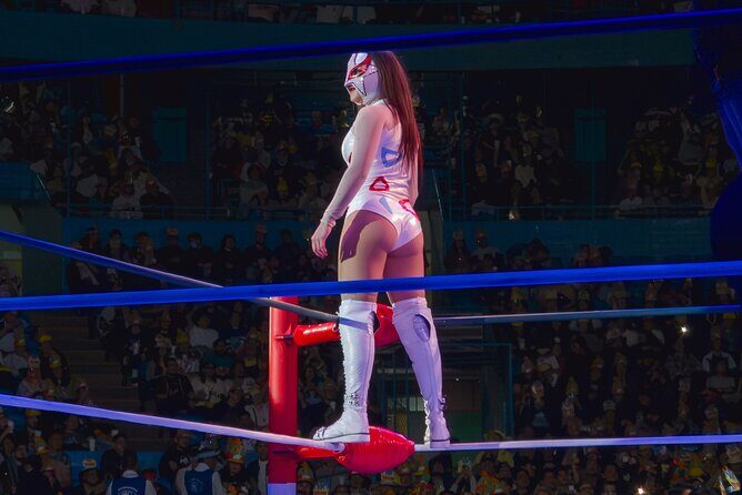 Lucha Libre Night Tour - Key Points