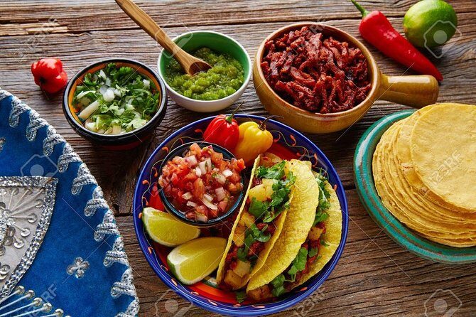 Lucha Libre-Wrestling FiestaExper Taco Dinner Beer ONLY SUNDAYS - Who Will Love This Experience?