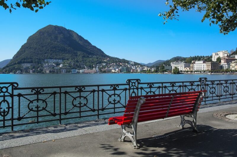 Lugano: Express Walk with a Local in 60 minutes - The Value of a Short Guided Walk