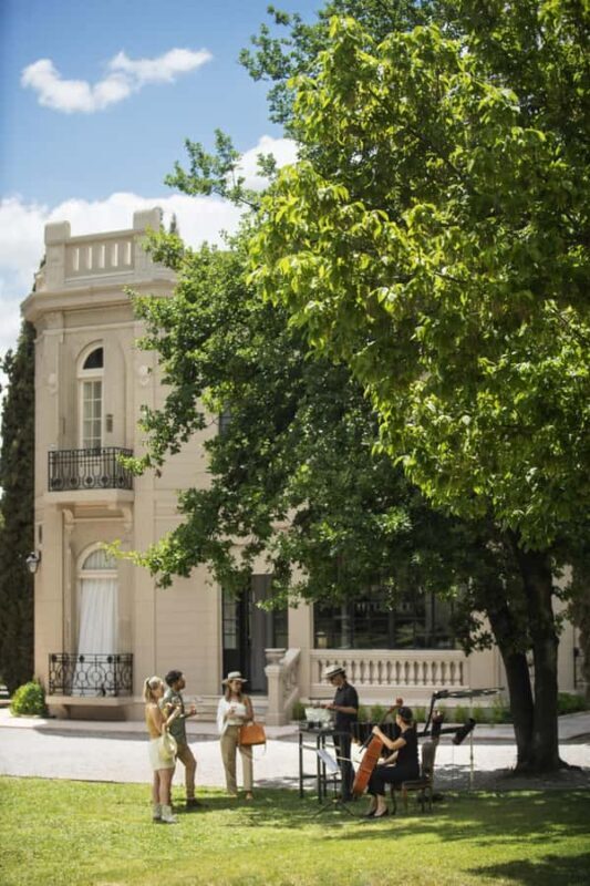 Luigi Bosca Winery Tour with Wine Tasting and Lunch - Key Points