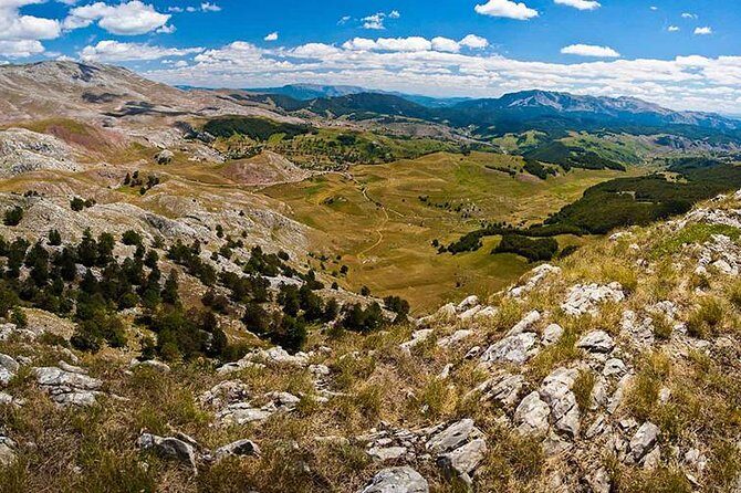 Lukomir Nomad Village Hiking from Sarajevo - Local Lunch Included - Who Should Consider This Tour?