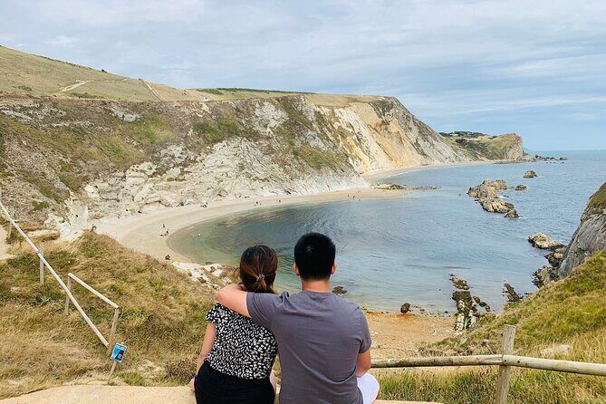 Lulworth Cove & Durdle Door Mini-Coach Tour from Bournemouth - FAQs