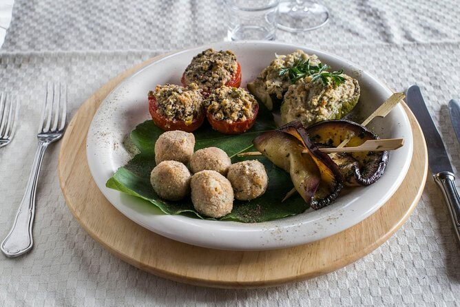 Lunch or dinner and cooking demo at a local's home in Pescara - A Taste of Local Life: Cooking and Dining in a Pescara Home