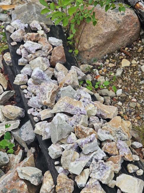 Luosto: Private Amethyst Mine Tour with Arctic Guide - A Closer Look at the Luosto Amethyst Mine Tour
