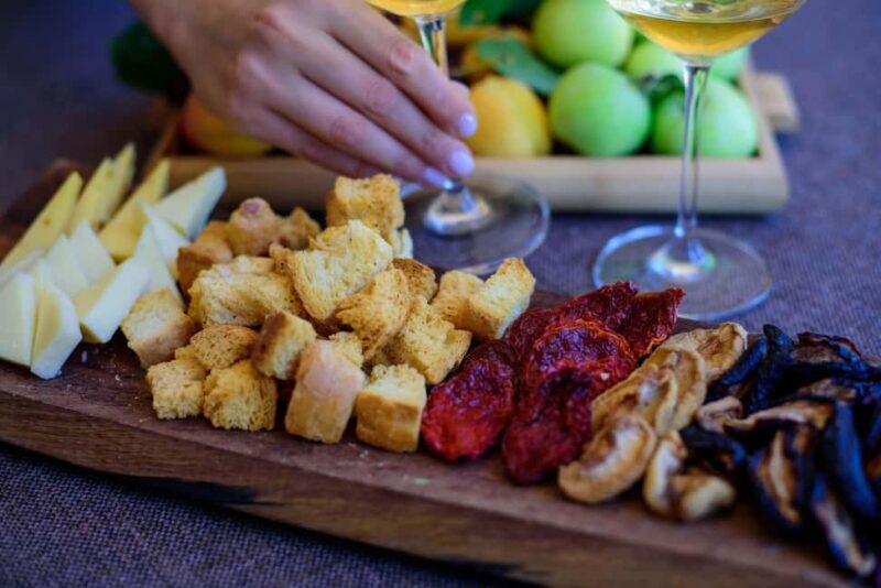 Lusarat: Givany Winery Tour & Tasting Experience - The Sum Up: Who Will Love the Givany Winery Tour?