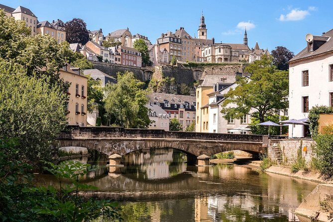 Luxembourg Airport Transfers : Airport LUX to Luxembourg in Business Car - A Closer Look at This Luxembourg Transfer Service