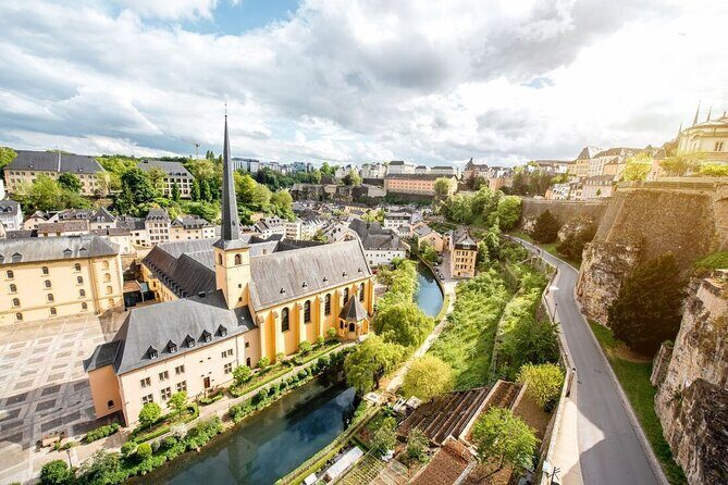 Luxembourg city walking and wine tasting tour - Key Points
