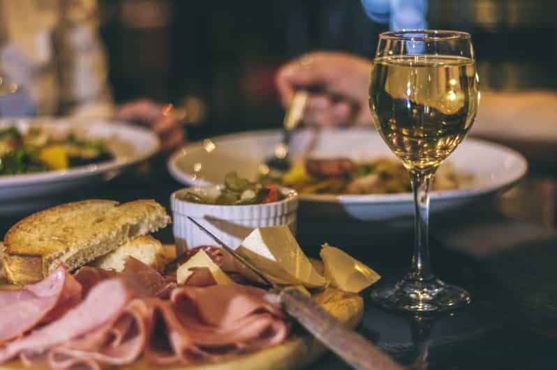 Luxembourg: Italian-Style Dinner in a Vintage Bus - Final Thoughts