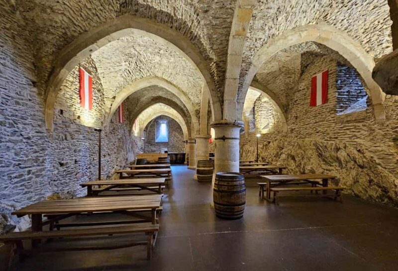 Luxembourg Vianden Castle Tour with Transfer + surprise stop - FAQ