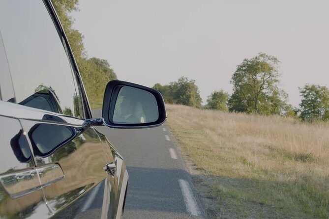 Luxurious full day Bordeaux wine tour in a Tesla - Exploring Bordeaux’s Wine Region in Style