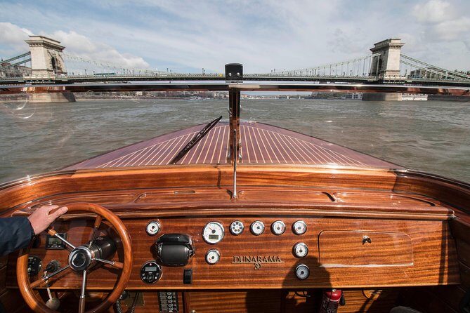 Luxurious, private day cruise with a waterlimousine to Szentendre - A Detailed Look at the Experience