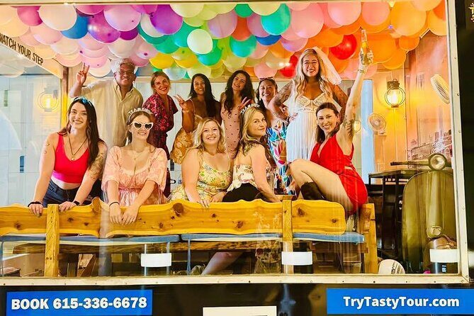 Luxury 5 STAR PUBLIC Glass Wall Temp Controlled Nashville Tour - In-Depth Review of the Nashville Glass Wall Tour