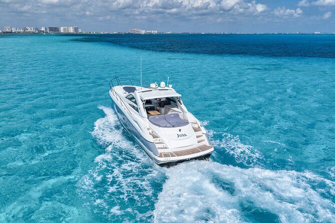 Luxury 52ft Sunseeker Yacht Rental in Cancun - FAQ