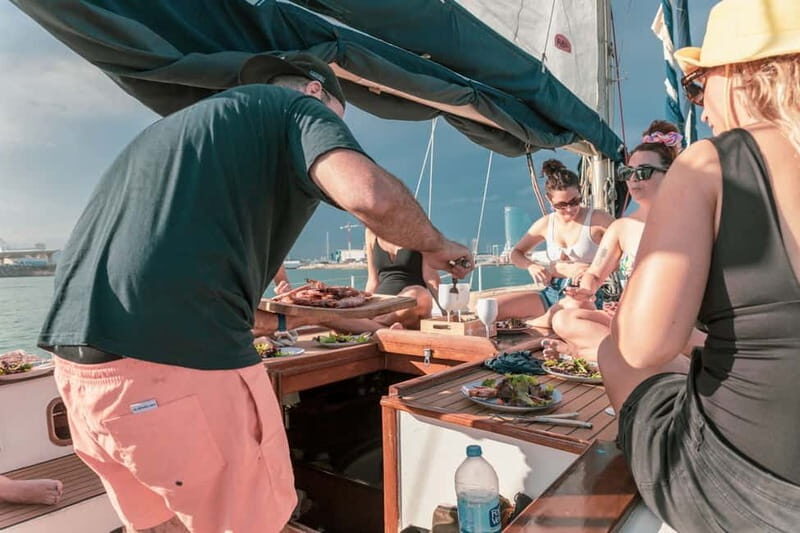 Luxury and exclusive sailing tour with private service - FAQ