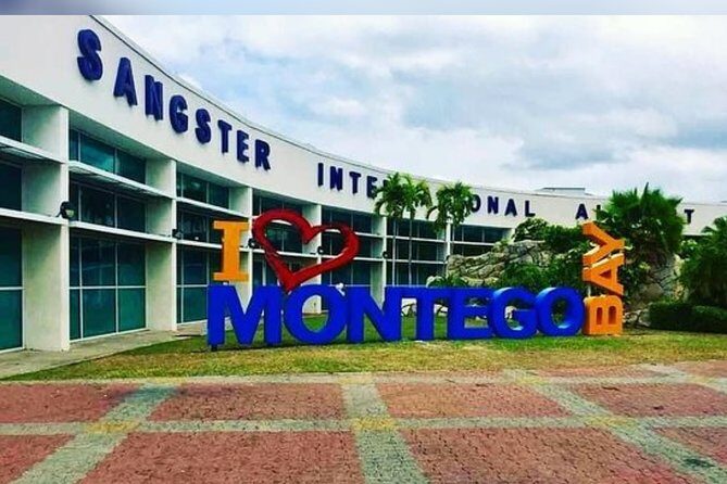 Luxury Bahia Principle Private Airport Transfer - Key Points