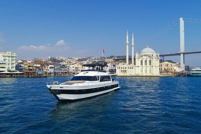 Luxury Bosphorus Night Cruise on the Yacht - FAQs