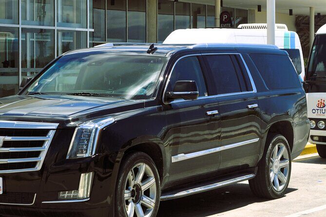 Luxury Cadillac Airport Transfer in Punta Cana - Experience the Comfort of a Luxury Cadillac Airport Transfer in Punta Cana
