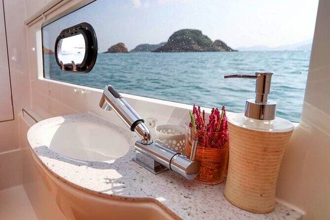 Luxury Catamaran Champagne Sunset Cruise - Who Should Book This Tour?