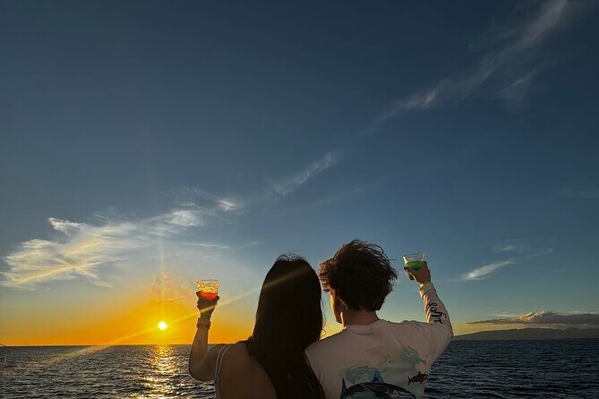 Luxury Catamaran Cruise from Oahu - Experience the Beauty of Oahu from a Luxury Catamaran