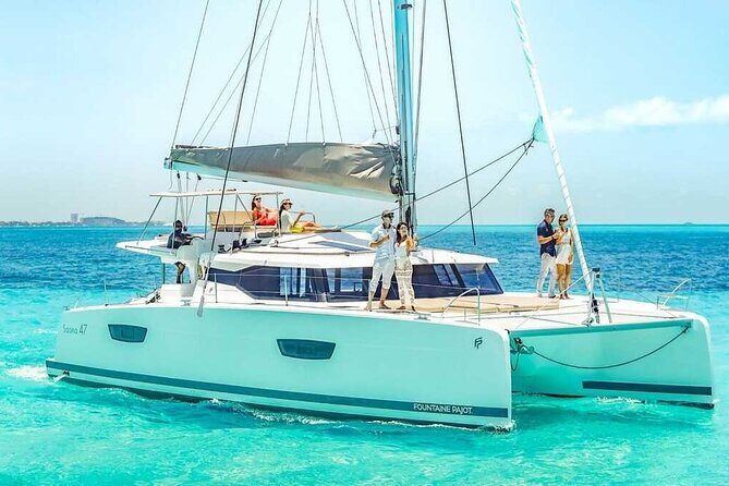 Luxury Catamaran Privilege to Isla Mujeres + Open Bar VIP - Authentic Feedback from Travelers