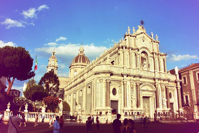 LUXURY CATANIA TRANSFER to city center (Airport, Hotels, Port, Station) - Frequently Asked Questions