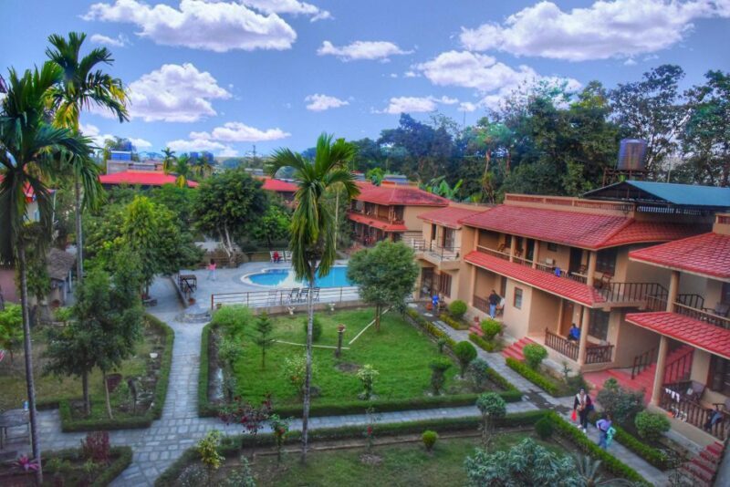 Luxury Chitwan Jungle Safari Package (2Nights/3Days) Resort - Key Points