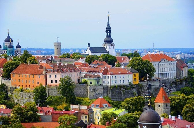 Luxury Day Trip to Tallinn with superior cabin VIP guide and lavish buffet - A Deep Dive into the Experience
