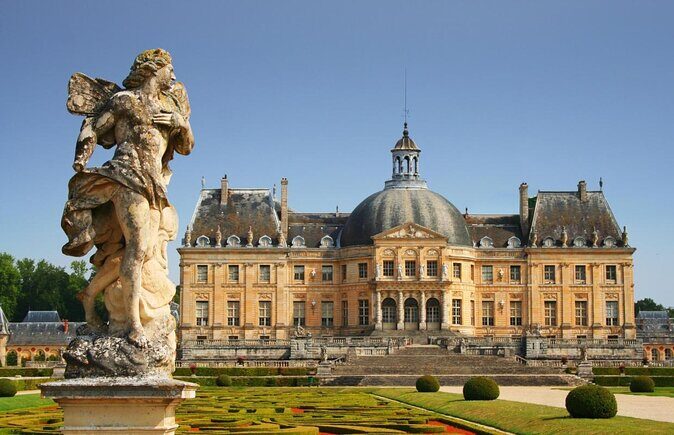 Luxury Evening Dining Experience at Chateau de Vaux-le-Vicomte - Experience the Grandeur of Château de Vaux-le-Vicomte at Night