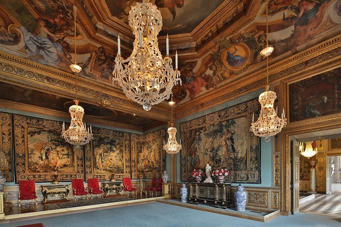 Luxury Evening Dining Experience at Chateau de Vaux-le-Vicomte - FAQ
