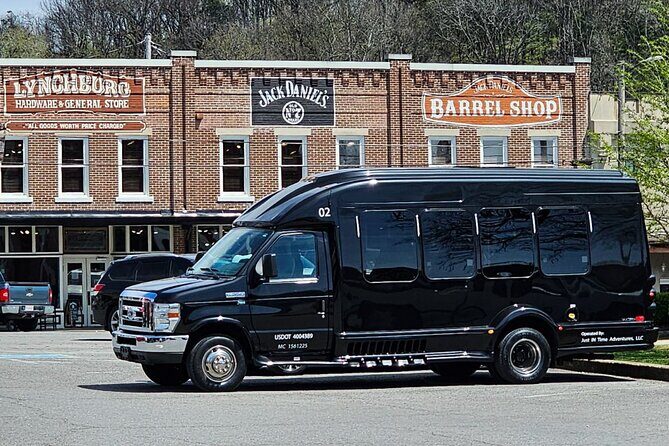 Luxury Executive Van Charter for 12 Passengers - Exploring the Nashville Private Van Experience in Detail