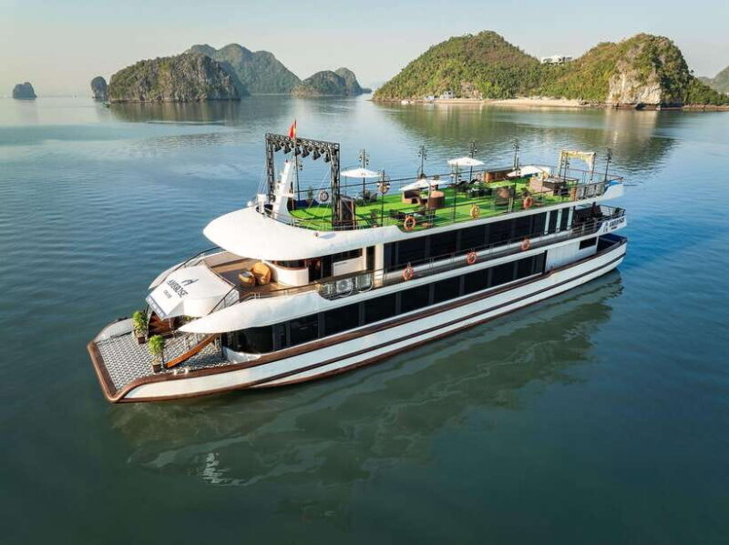 Luxury Ha Long Bay Day Trip From Harbor/ Buffet Lunch/Kayak - Final Thoughts: Who Should Take This Tour?