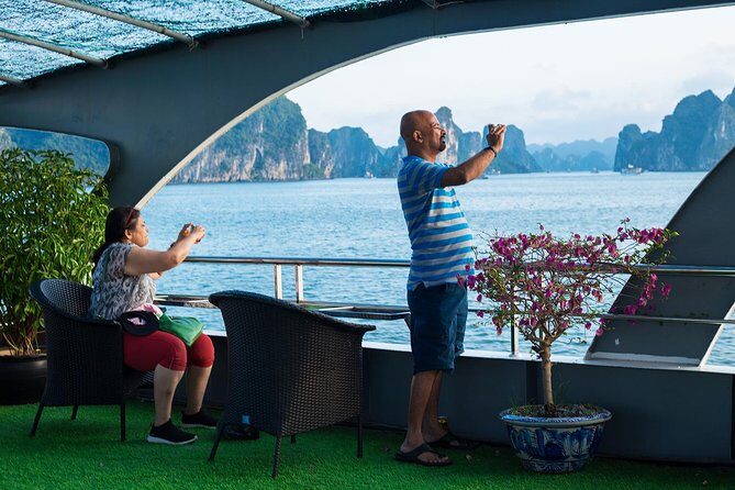 Luxury Halong Bay 1 Day on Cruises From Hanoi with Bus & Lunch - Authentic Experiences and Practical Tips