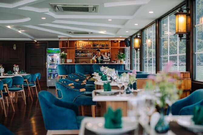 Luxury Halong Bay Day Tour with Expressway Transfer - Key Points