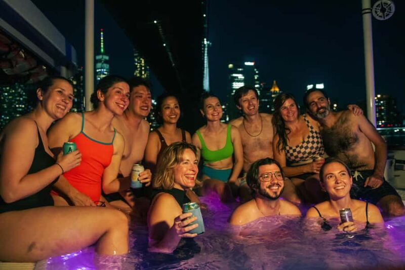 Luxury Hot Tub Boat Around NYC & Statue Private Tub up to 10 - An In-Depth Look at the Hot Tub Boat Experience in NYC