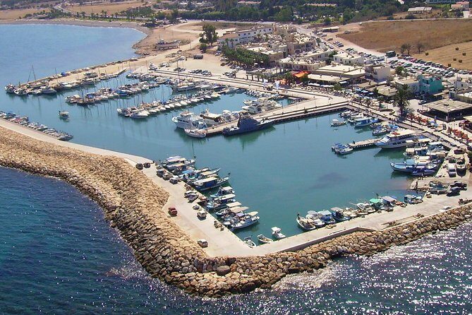 Luxury Marinello 26 Self-Drive speedboat Rental in Latchi - FAQs