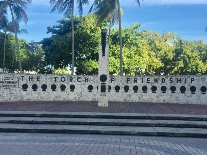 Luxury Miami plus Vizcaya and Coral Gables Half-day Tour - Practical Details and Tips
