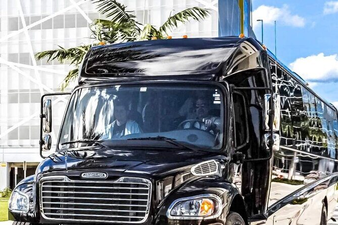 Luxury Mini Bus for 40 Passengers in Fort Lauderdale - How the Service Works and What to Expect