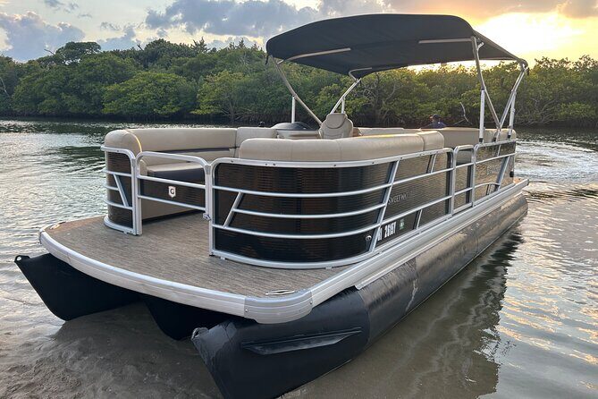 Luxury Pontoon Boat Rentals in Fort Lauderdale - Exploring Fort Lauderdale by Luxury Pontoon Boat: A Practical Review
