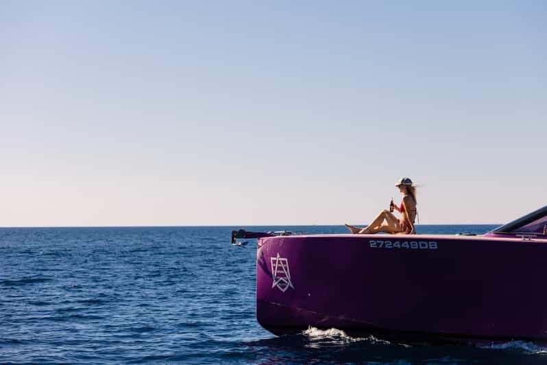 Luxury private boat tour to Korula with "COLNAGO 45" - Frequently Asked Questions
