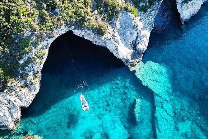 Luxury Private Cruise to Paxos, Antipaxos & Blue Caves with Lunch - The Food and Drink Experience
