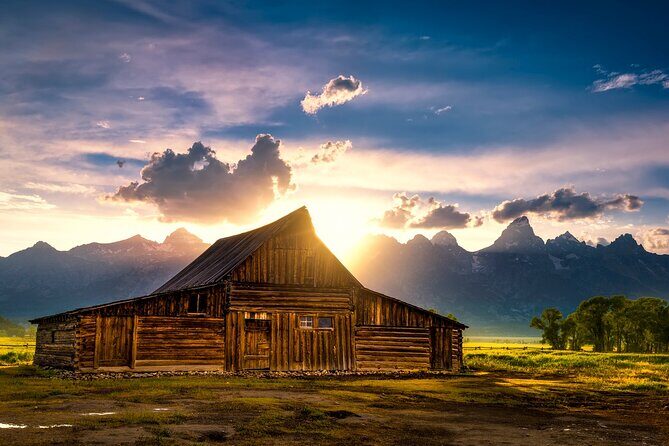 Luxury Private Grand Teton National Park Full-Day Tour - Key Points